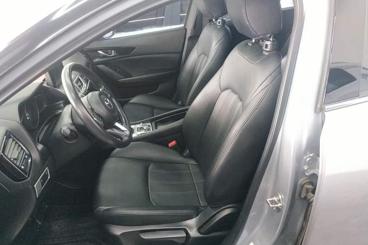 Used Mazda CX-4 2020 2.0L Automatic Two-Wheel Drive Blue Sky Exploration Edition Left Front Seat