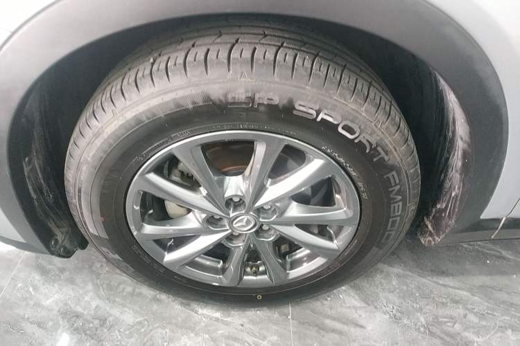 Used Mazda CX-4 2020 2.0L Automatic Two-Wheel Drive Blue Sky Exploration Edition Left Front Wheel Hub