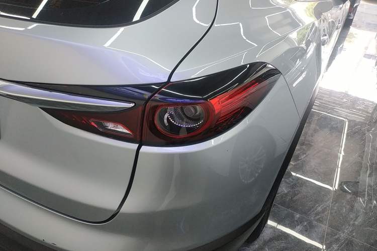 Used Mazda CX-4 2020 2.0L Automatic Two-Wheel Drive Blue Sky Exploration Edition Right Rear Taillight