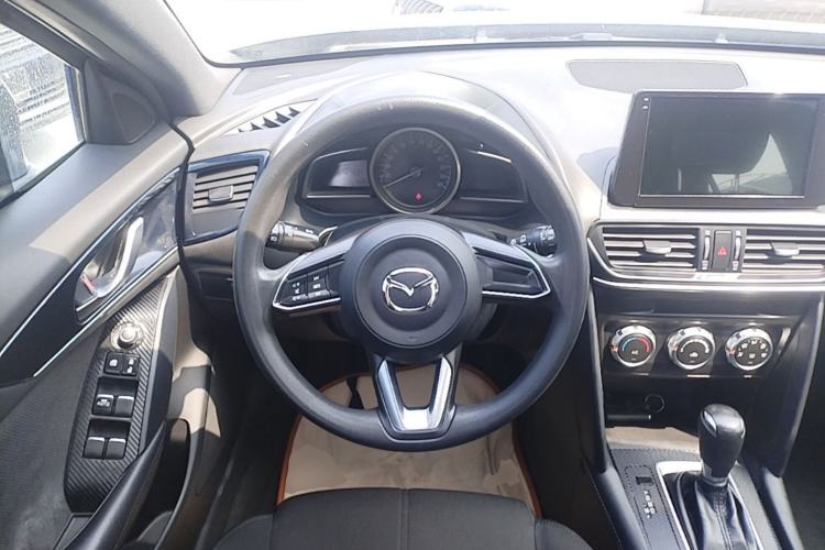 Used Mazda CX-4 2020 2.0L Automatic Two-Wheel Drive Blue Sky Dynamic Edition Steering Wheel