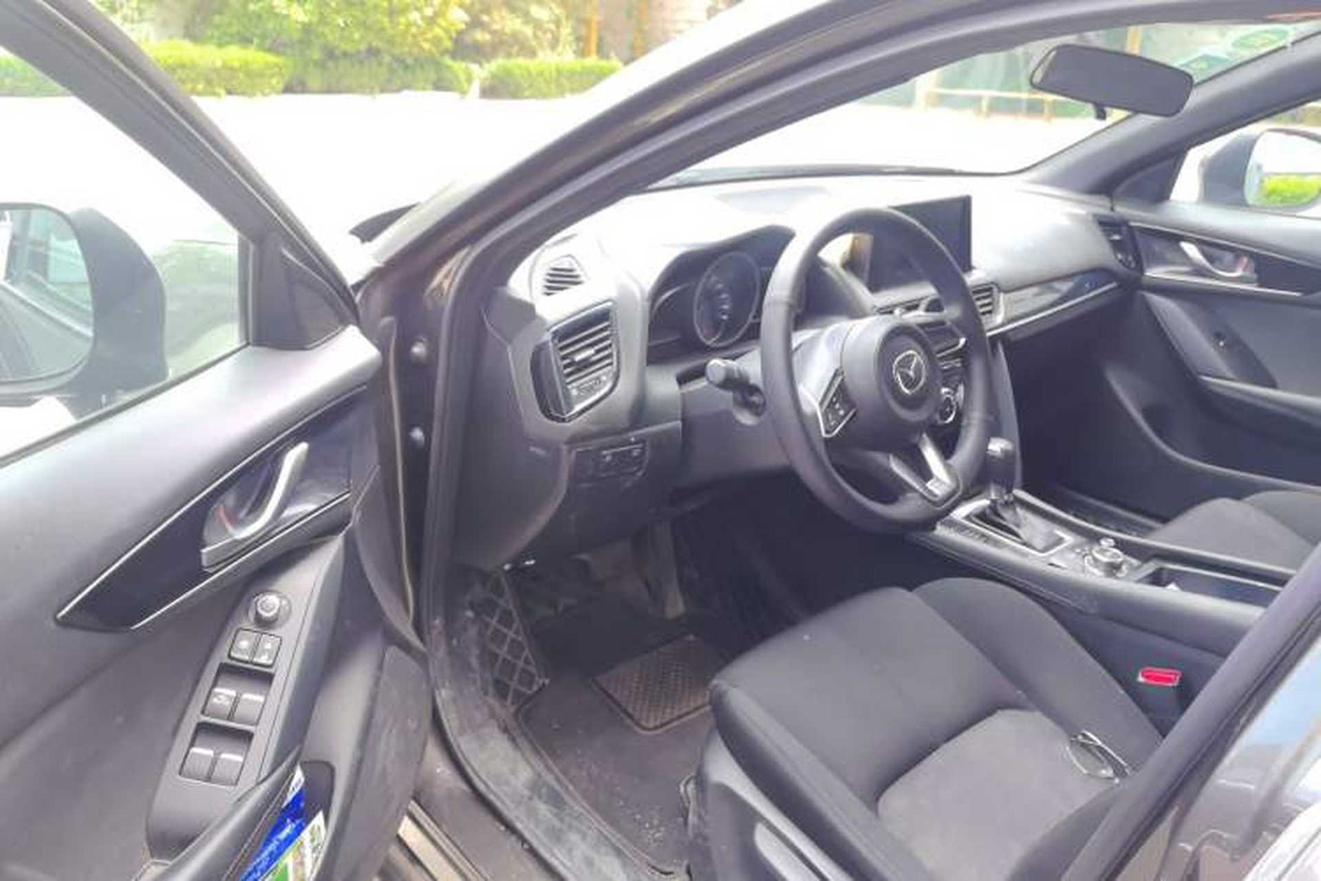 Used Mazda CX-4 2020 2.0L Automatic Two-Wheel Drive Blue Sky Dynamic Edition Driver Seat