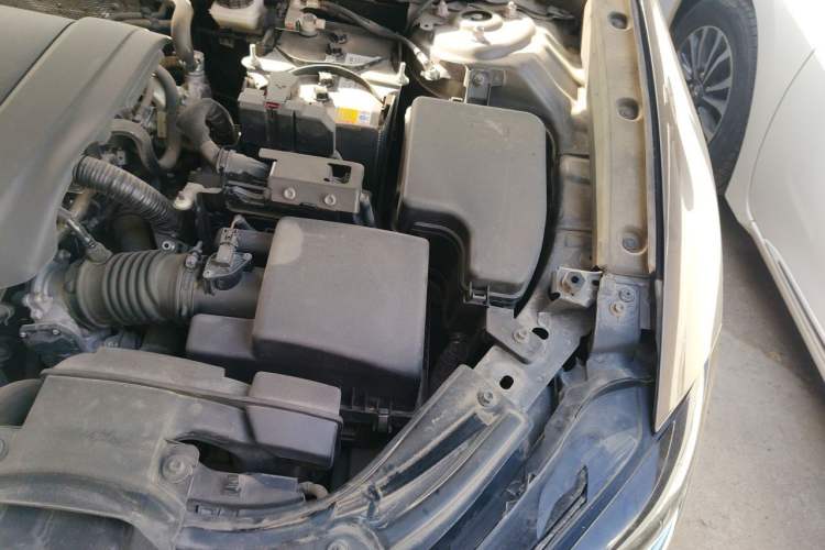 Used Mazda CX-4 2020 2.0L Automatic Two-Wheel Drive Blue Sky Luxury Edition Engine Bay Left