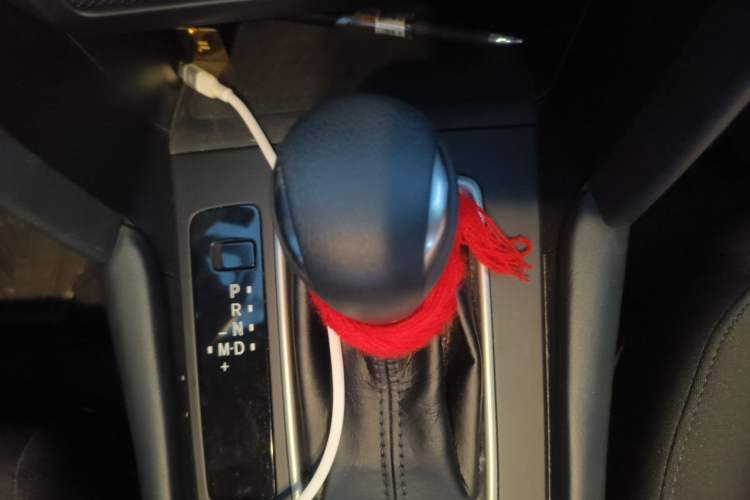 Used Mazda CX-4 2020 2.0L Automatic Two-Wheel Drive Blue Sky Exploration Edition Gear Lever