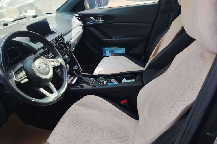Used Mazda CX-4 2020 2.0L Automatic Two-Wheel Drive Blue Sky Luxury Edition Left Front Seat