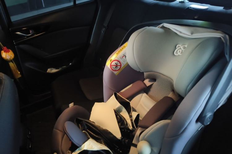 Used Mazda CX-4 2020 2.0L Automatic Two-Wheel Drive Blue Sky Exploration Edition Left Rear Seat