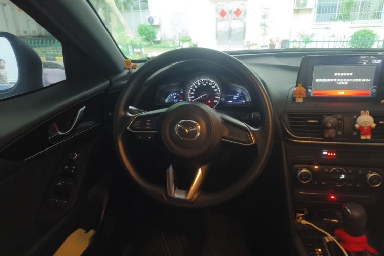 Used Mazda CX-4 2020 2.0L Automatic Two-Wheel Drive Blue Sky Exploration Edition Steering Wheel
