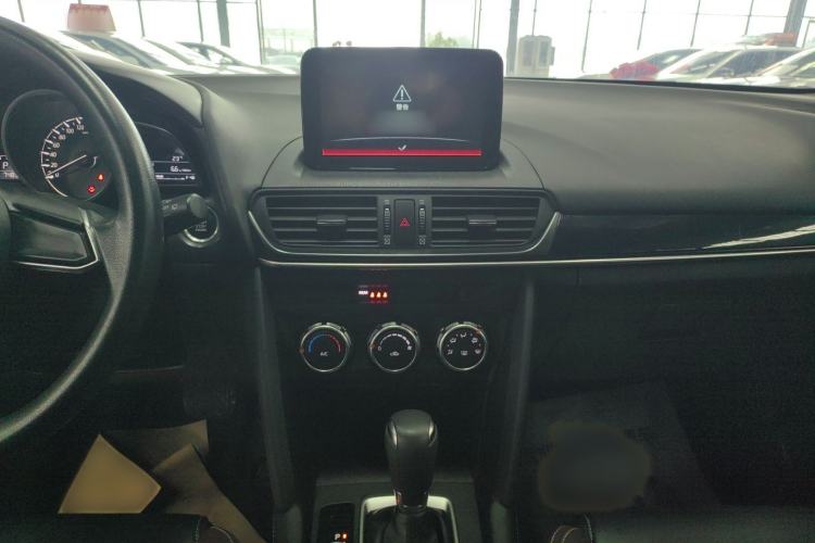 Used Mazda CX-4 2020 2.0L Automatic Two-Wheel Drive Blue Sky Dynamic Edition Audio And AC Panel