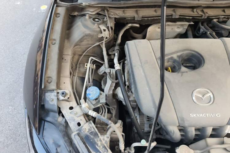 Used Mazda CX-4 2020 2.0L Automatic Two-Wheel Drive Blue Sky Youth Edition Engine Bay Right