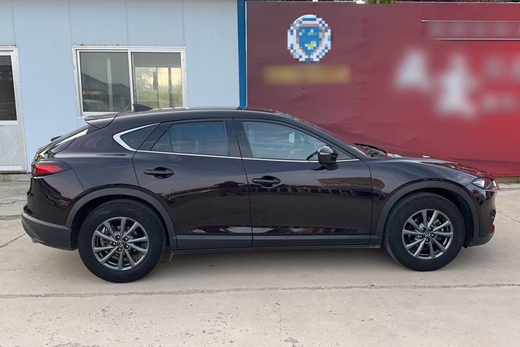 Used Mazda CX-4 2020 2.0L Automatic Two-Wheel Drive Blue Sky Dynamic Edition Exterior 5