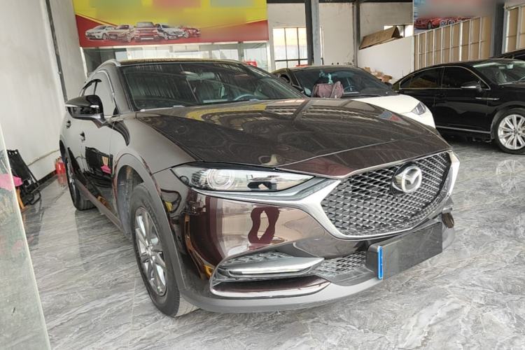 Used Mazda CX-4 2020 2.0L Automatic Two-Wheel Drive Blue Sky Luxury Edition Front Right 45 Deg