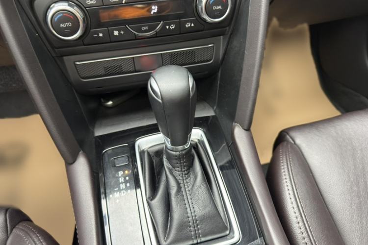 Used Mazda CX-4 2020 2.0L Automatic Two-Wheel Drive Blue Sky Leading Edition Gear Lever