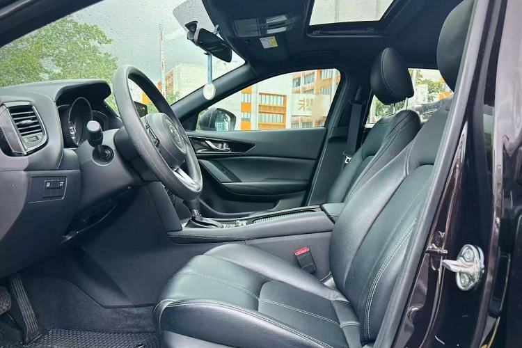 Used Mazda CX-4 2020 2.0L Automatic Two-Wheel Drive Blue Sky Exploration Edition Interior 1