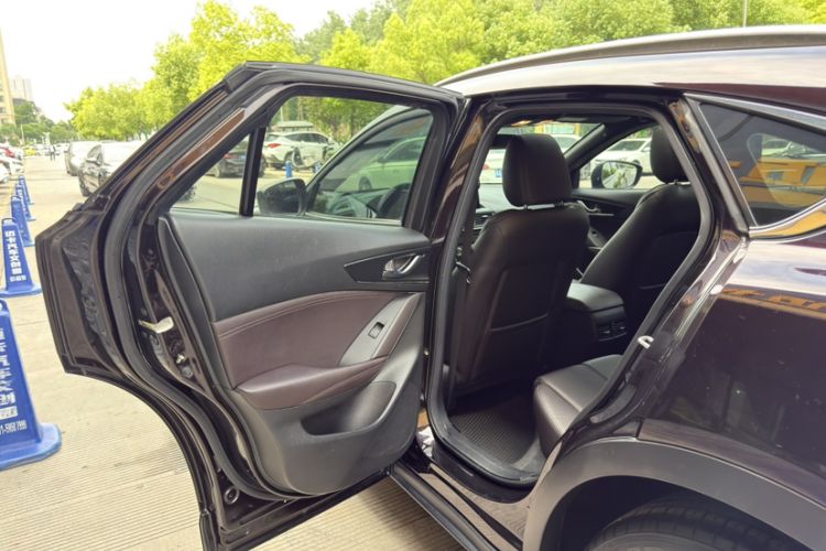Used Mazda CX-4 2020 2.5L Automatic 2WD Sky-Drive Fun Edition Interior 3