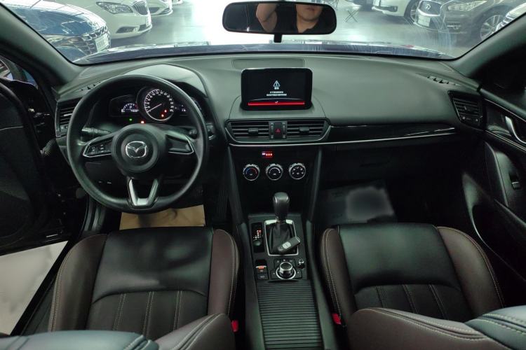 Used Mazda CX-4 2020 2.0L Automatic Two-Wheel Drive Blue Sky Dynamic Edition Interior 3