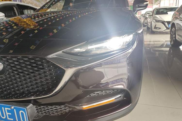 Used Mazda CX-4 2020 2.0L Automatic Two-Wheel Drive Blue Sky Exploration Edition Left Front Headlight