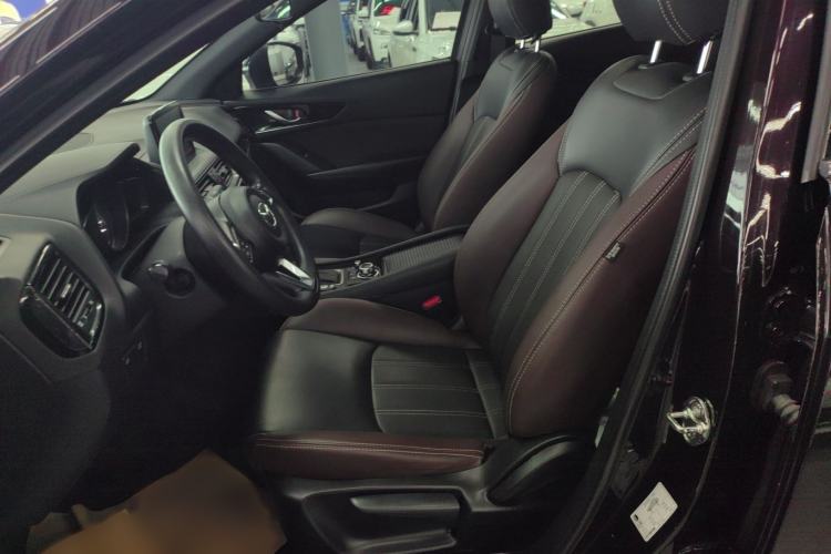 Used Mazda CX-4 2020 2.0L Automatic Two-Wheel Drive Blue Sky Dynamic Edition Left Front Seat