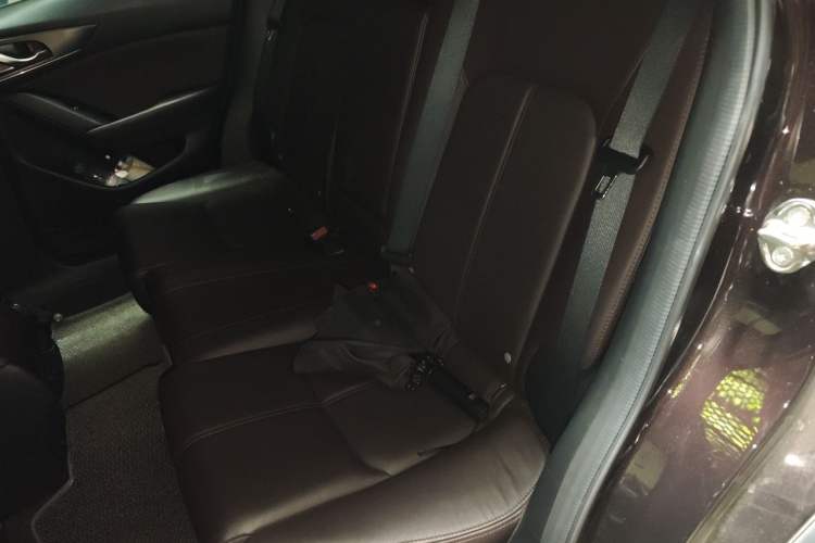 Used Mazda CX-4 2020 2.5L Automatic 2WD Sky-Drive Fun Edition Left Rear Seat