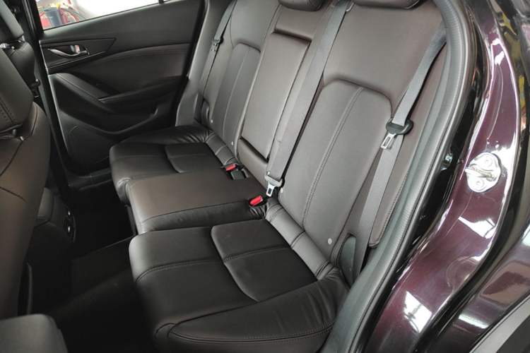 Used Mazda CX-4 2020 2.0L Automatic Two-Wheel Drive Blue Sky Luxury Edition Left Rear Seat