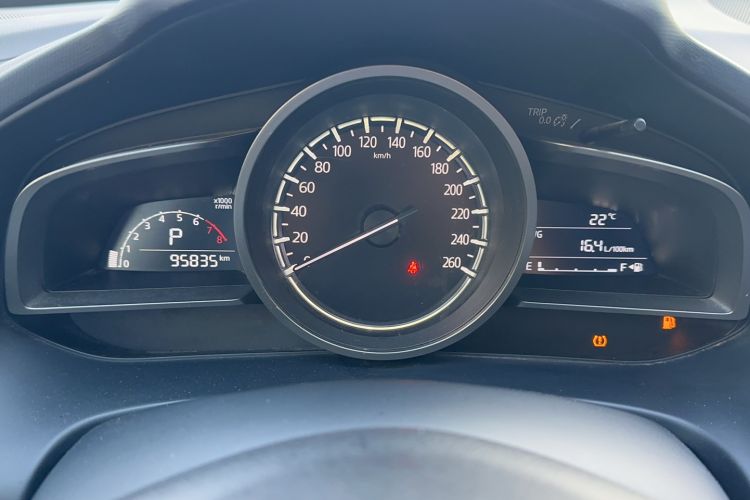 Used Mazda CX-4 2020 2.0L Automatic Two-Wheel Drive Blue Sky Dynamic Edition Odometer Close Up