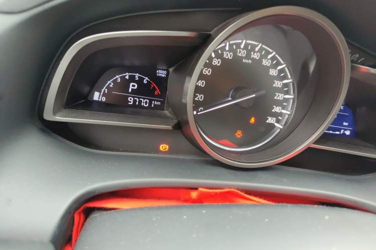 Used Mazda CX-4 2020 2.0L Automatic Two-Wheel Drive Blue Sky Luxury Edition Odometer Close Up