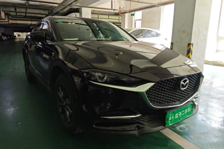 Used Mazda CX-4 2020 2.0L Automatic Two-Wheel Drive Blue Sky Dynamic Edition Right Front Headlight