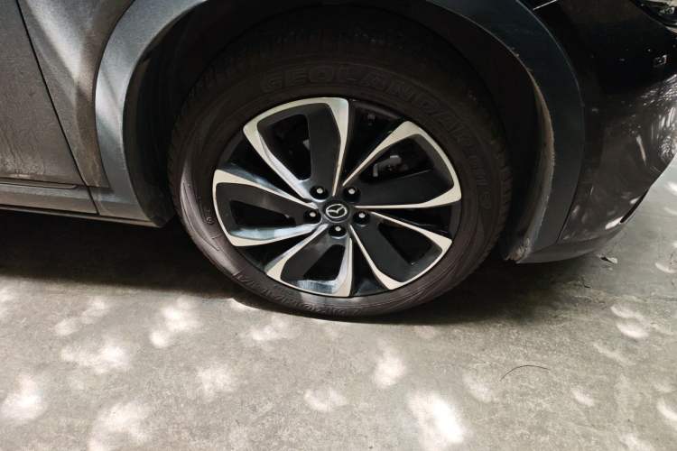 Used Mazda CX-4 2020 2.5L Automatic 2WD Sky-Drive Fun Edition Right Front Wheel Hub