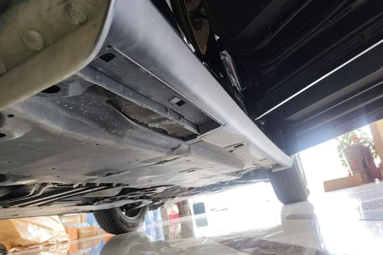 Used Mazda CX-4 2020 2.0L Automatic Two-Wheel Drive Blue Sky Luxury Edition Right Side Sill