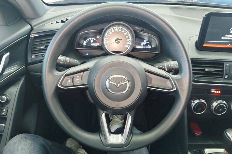 Used Mazda CX-4 2020 2.0L Automatic Two-Wheel Drive Blue Sky Dynamic Edition Steering Wheel