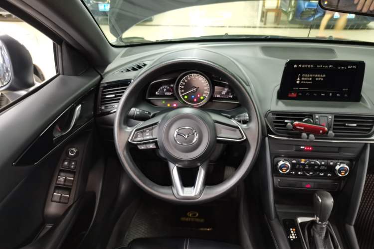 Used Mazda CX-4 2020 2.0L Automatic Two-Wheel Drive Blue Sky Exploration Edition Steering Wheel