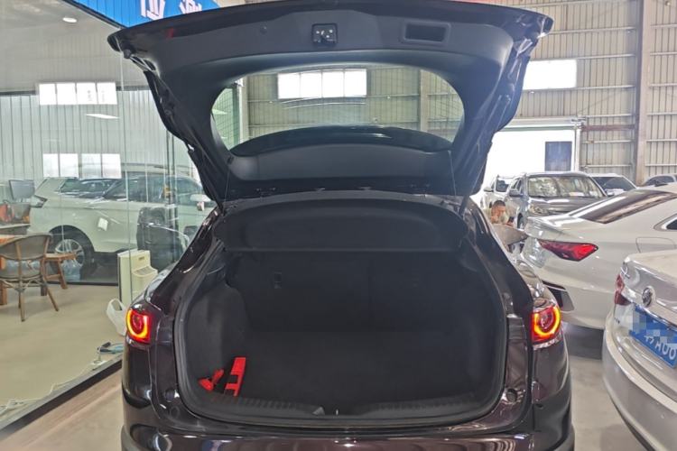 Used Mazda CX-4 2020 2.0L Automatic Two-Wheel Drive Blue Sky Dynamic Edition Trunk
