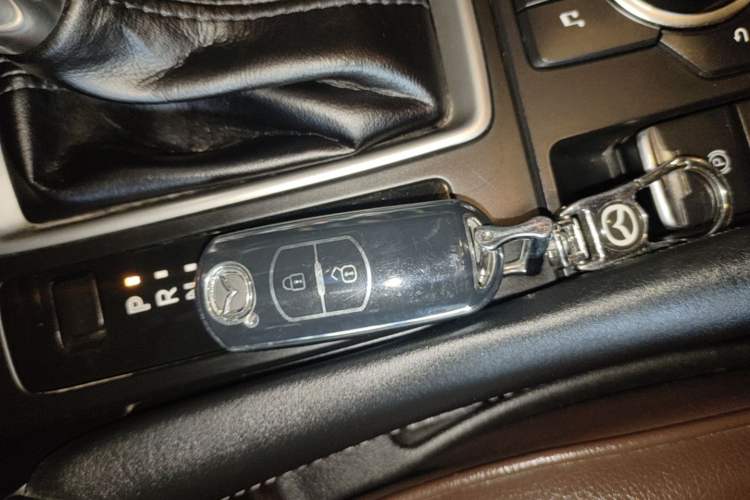 Used Mazda CX-4 2020 2.0L Automatic Two-Wheel Drive Blue Sky Exploration Edition Vehicle Key