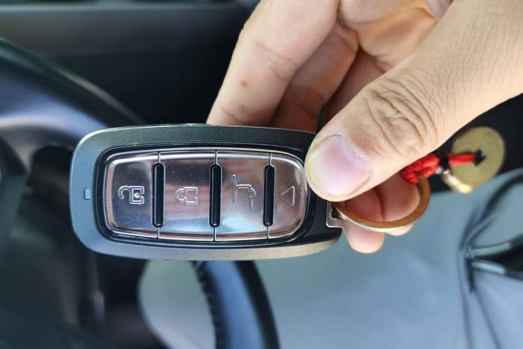Used Mazda CX-4 2020 2.5L Automatic 4x4 Sky Blue Passion Edition Vehicle Key