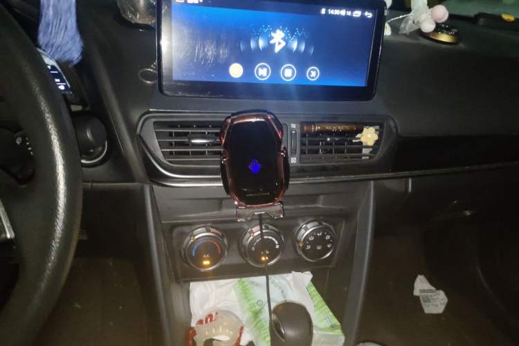 Used Mazda CX-4 2020 2.0L Automatic Two-Wheel Drive Blue Sky Dynamic Edition Audio And AC Panel