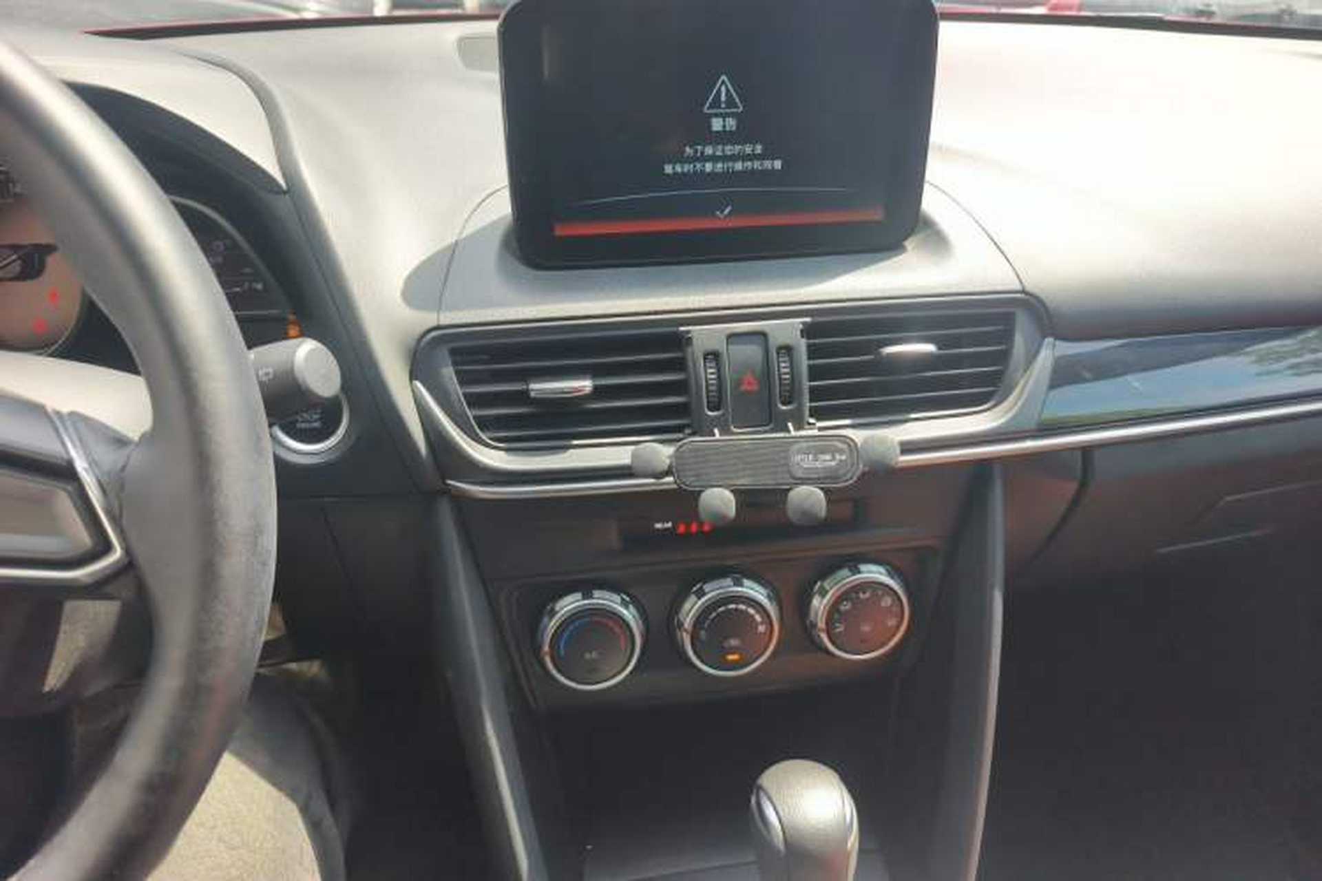 Used Mazda CX-4 2020 2.0L Automatic Two-Wheel Drive Blue Sky Dynamic Edition Audio And AC Panel