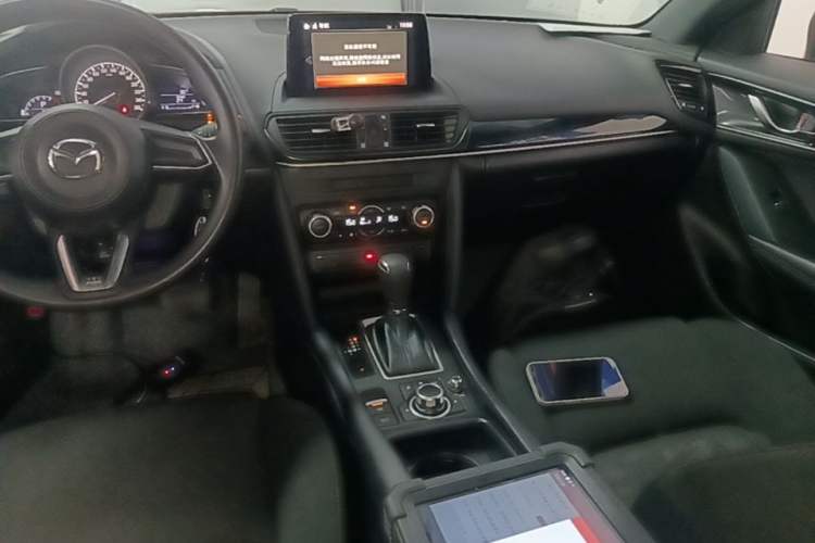 Used Mazda CX-4 2020 2.0L Automatic Two-Wheel Drive Blue Sky Exploration Edition Audio And AC Panel