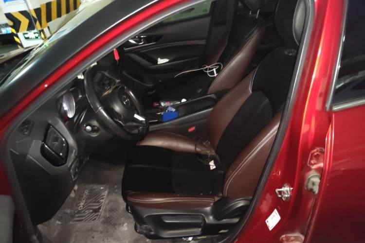 Used Mazda CX-4 2020 2.0L Automatic Two-Wheel Drive Blue Sky Exploration Edition Driver Seat