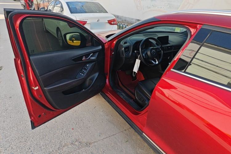 Used Mazda CX-4 2020 2.5L Automatic 2WD Sky-Drive Fun Edition Driver Seat