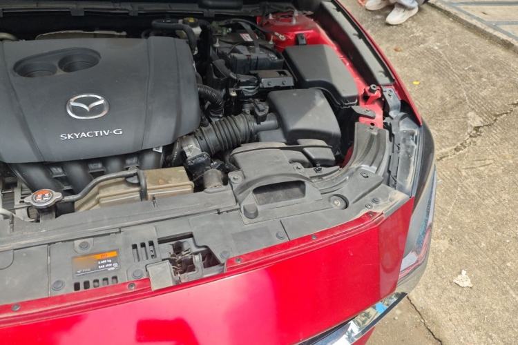 Used Mazda CX-4 2020 2.0L Automatic Two-Wheel Drive Blue Sky Youth Edition Engine Bay Left