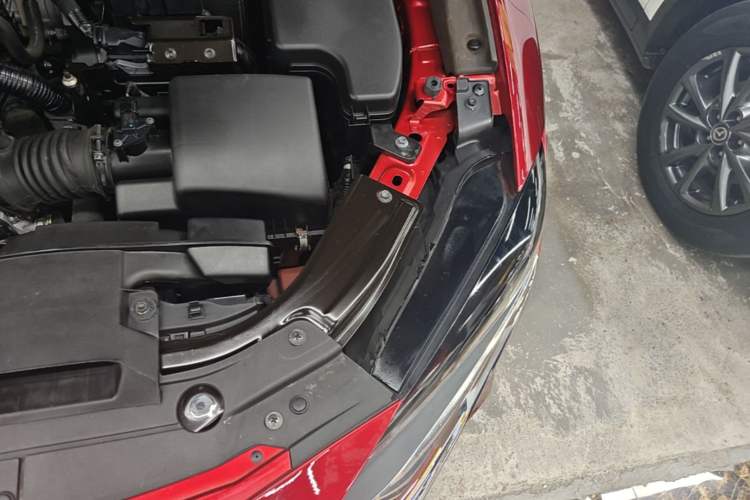 Used Mazda CX-4 2020 2.0L Automatic Two-Wheel Drive Blue Sky Exploration Edition Engine Bay Left