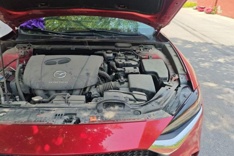 Used Mazda CX-4 2020 2.0L Automatic Two-Wheel Drive Blue Sky Dynamic Edition Engine Bay Left