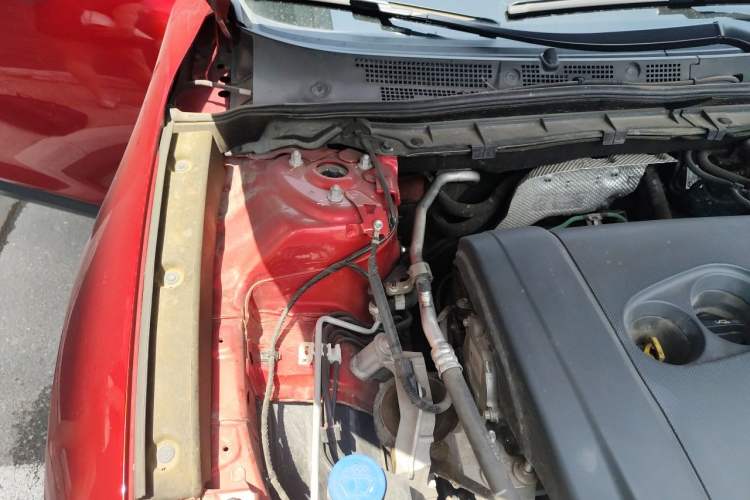 Used Mazda CX-4 2020 2.0L Automatic Two-Wheel Drive Blue Sky Luxury Edition Engine Bay Right