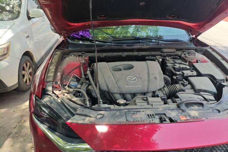 Used Mazda CX-4 2020 2.0L Automatic Two-Wheel Drive Blue Sky Dynamic Edition Engine Bay Right