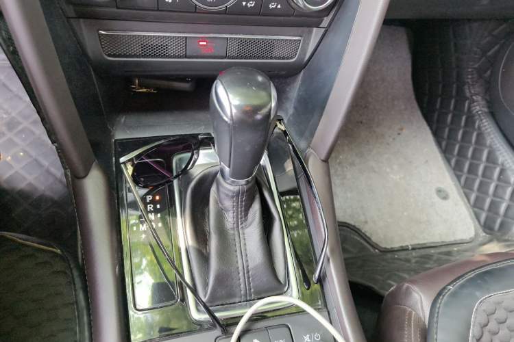 Used Mazda CX-4 2020 2.5L Automatic 2WD Sky-Drive Fun Edition Gear Lever