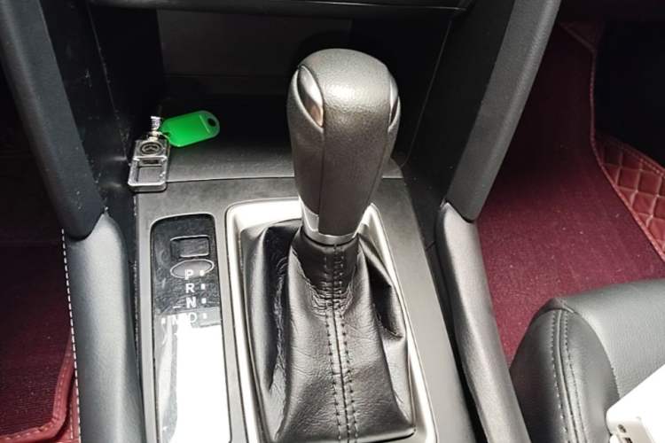 Used Mazda CX-4 2020 2.0L Automatic Two-Wheel Drive Blue Sky Dynamic Edition Gear Lever