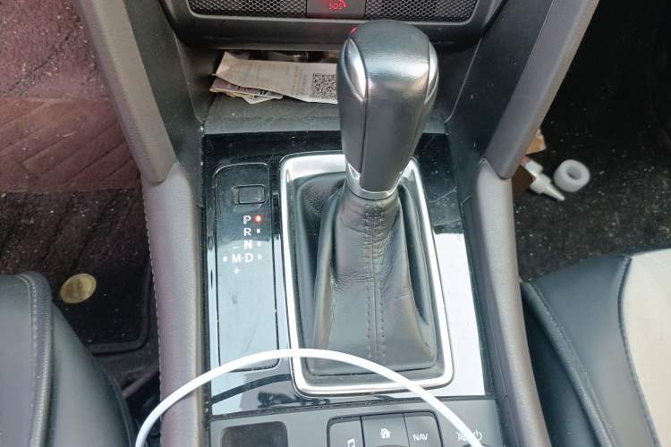 Used Mazda CX-4 2020 2.5L Automatic 2WD Sky-Drive Fun Edition Gear Lever