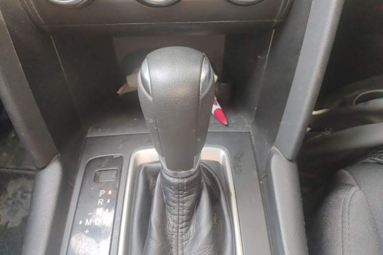 Used Mazda CX-4 2020 2.0L Automatic Two-Wheel Drive Blue Sky Dynamic Edition Gear Lever