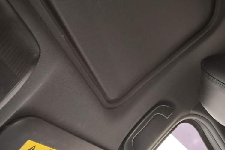 Used Mazda CX-4 2020 2.0L Automatic Two-Wheel Drive Blue Sky Dynamic Edition Headliner