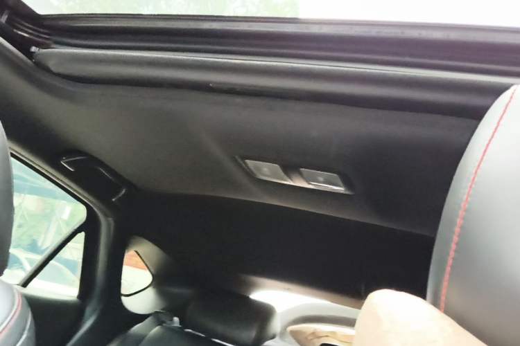 Used Mazda CX-4 2020 2.0L Automatic Two-Wheel Drive Blue Sky Dynamic Edition Headliner