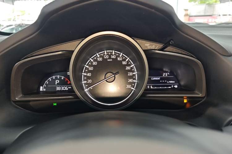 Used Mazda CX-4 2020 2.0L Automatic Two-Wheel Drive Blue Sky Exploration Edition Instrument Cluster