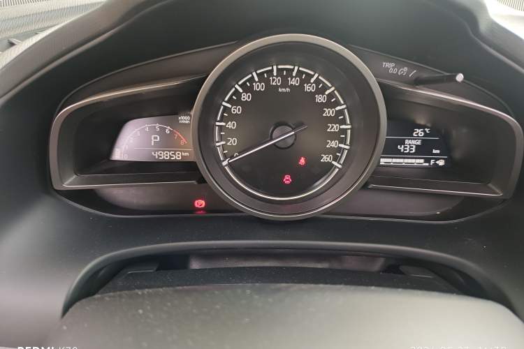 Used Mazda CX-4 2020 2.0L Automatic Two-Wheel Drive Blue Sky Luxury Edition Instrument Cluster